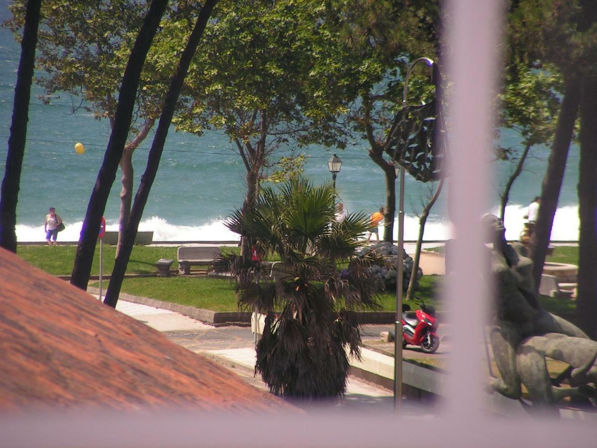 Piso Chalet En Playa Samil Vigo Esterno foto